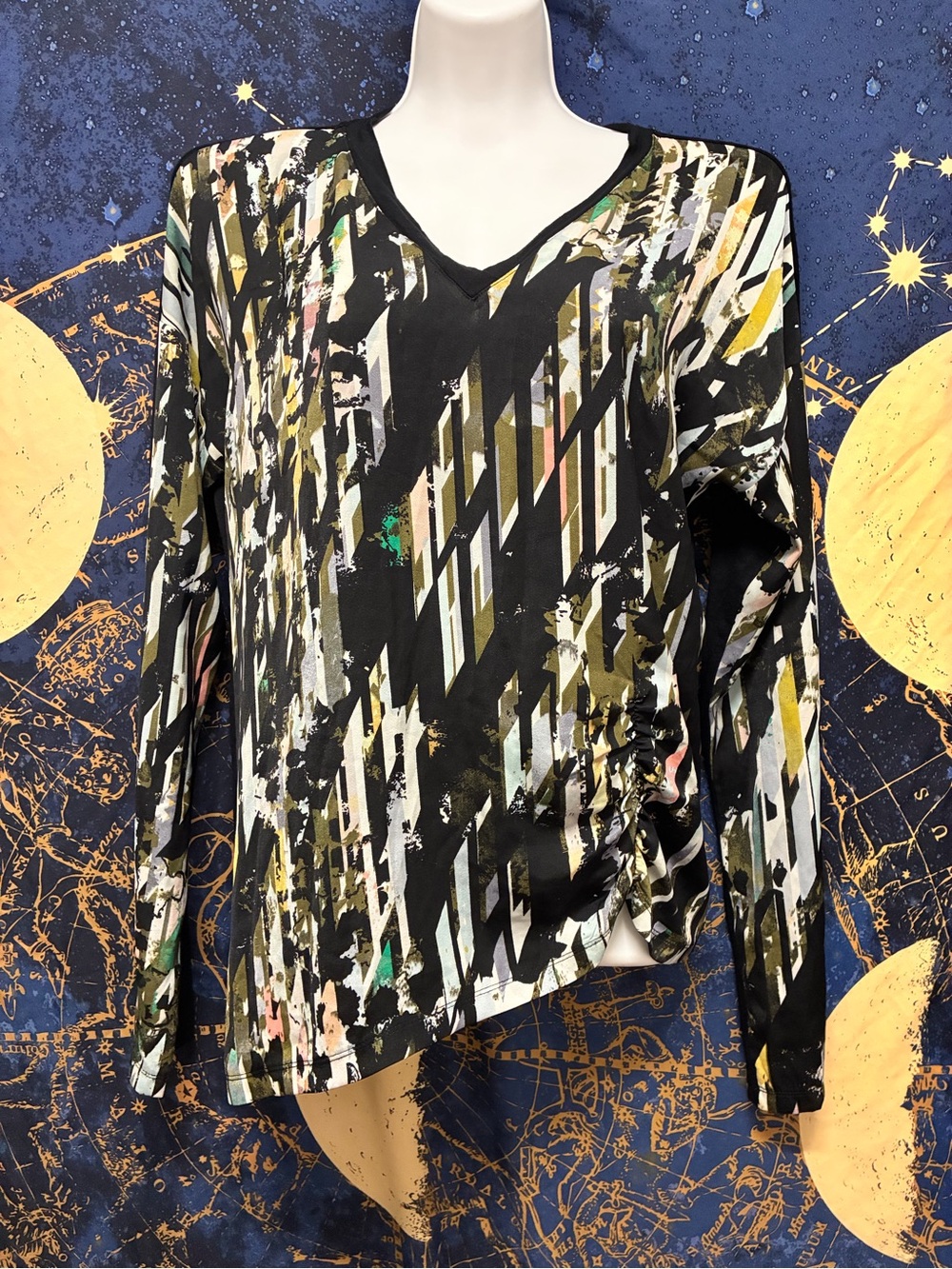 Black Abstract Print V-Neck Long Sleeve Top